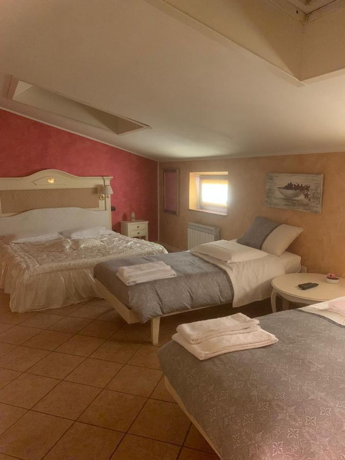 Hotel Due Colonne サン・ボニファーチョ エクステリア 写真