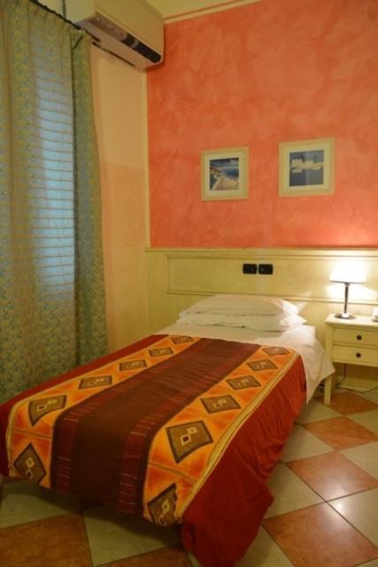 Hotel Due Colonne サン・ボニファーチョ 部屋 写真