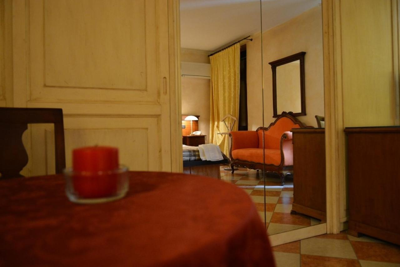 Hotel Due Colonne サン・ボニファーチョ 部屋 写真